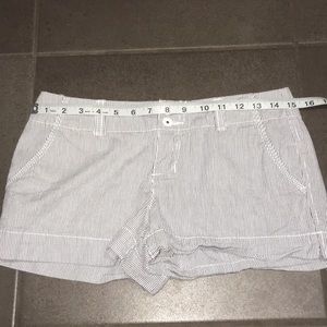 💙🤍Navy and White Seersucker Shorts💙🤍